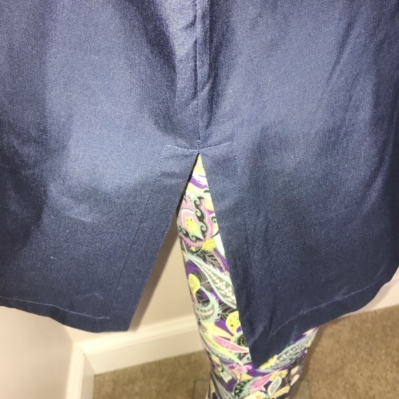 Vintage Women's Tunic Top 100% Silk | V-Neck | Long Sleeves Size: Medium - Picture 5 of 10